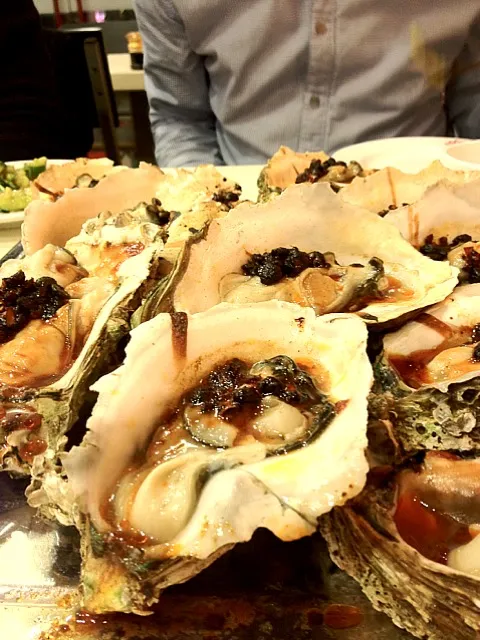 Snapdishの料理写真:Grilled Oyster with Black Bean Sauce|Chef JPさん