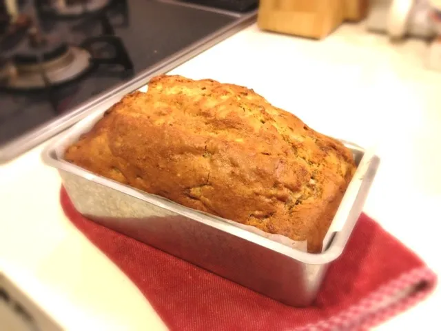 バナナブレッド焼きあがり。|シホりんさん