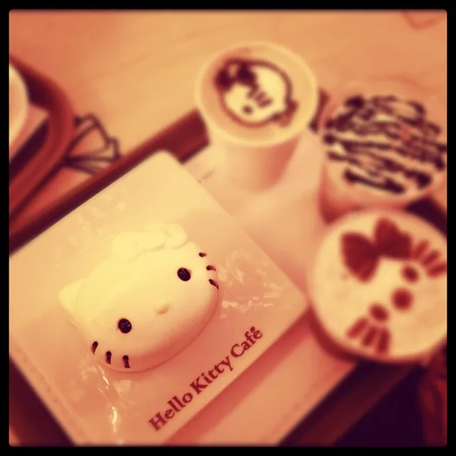 Hello Kitty Cafe @ korea|ikuminさん