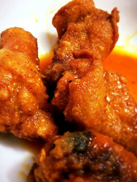 buffalo.wings|ej adamさん