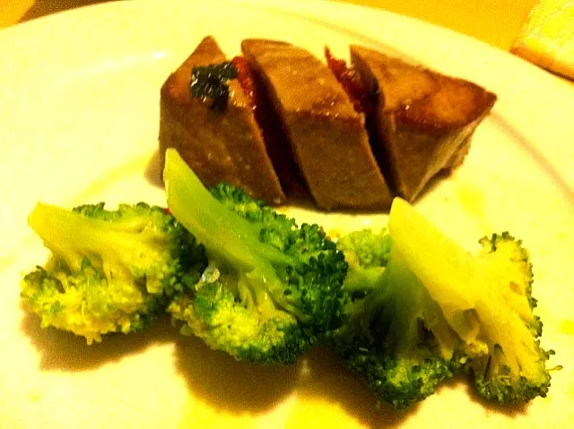 Snapdishの料理写真:Tonno e Broccoli,Trattoria Da Francesco|s_bosatsuさん