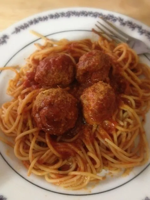 Snapdishの料理写真:Spaghetti & Meatballs|http://melissasmenu.wordpress.com/さん