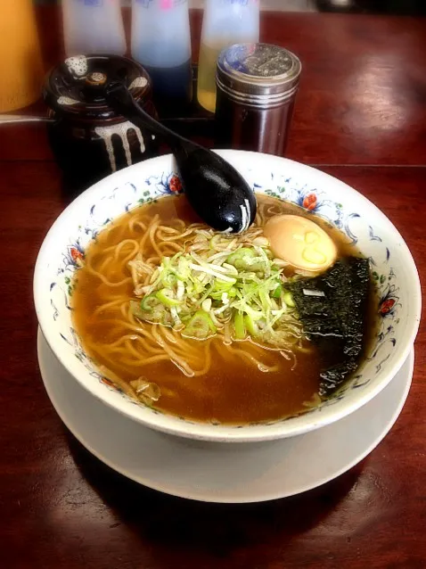 Snapdishの料理写真:まぐろラーメン|keimaejimaさん