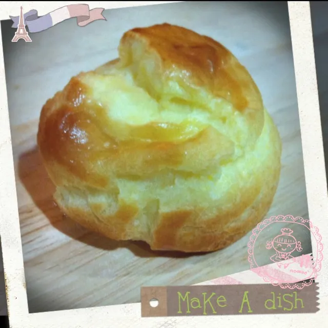 Snapdishの料理写真:Choux Cream (Facebook Page :: MaKe A diSh|Nookkkie <3<3さん