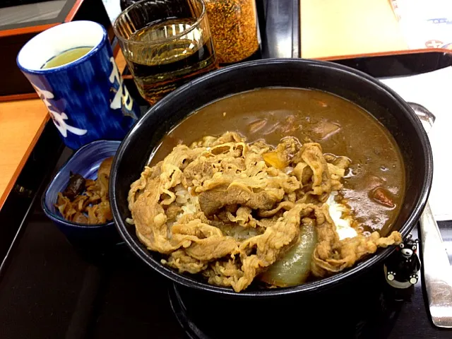 やっちまいました～！牛丼カレー|大阪カレー部長さん