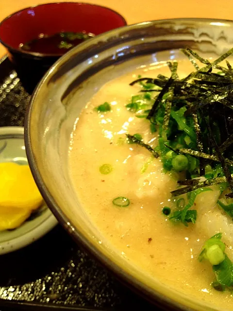 Snapdishの料理写真:自然薯とろろ丼|ダンディ☆和田さん