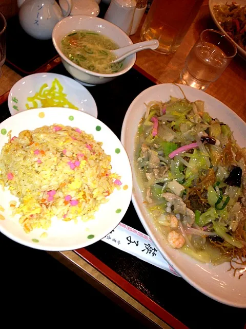 Snapdishの料理写真:皿うどん定食|みーたんさん