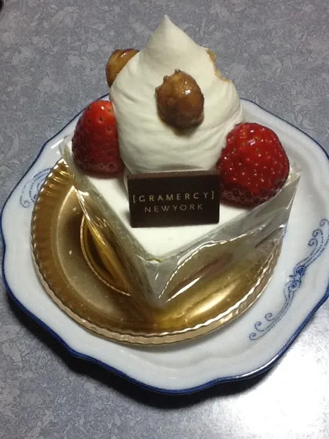 Snapdishの料理写真:ショートケーキ。|Kamiyama Tsutomuさん