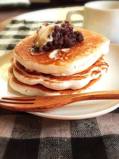 米粉のパンケーキ 小豆とバターのせ|Mitsukoさん