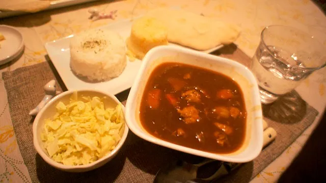 チキンカレーと手作りナン！|takeharuさん