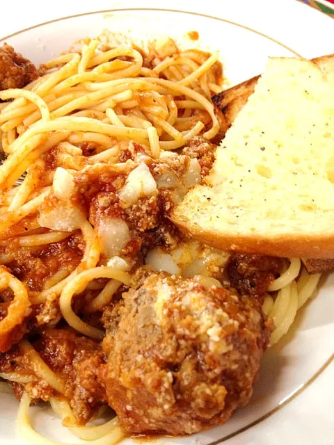 spaghetti and meatballs|lauren shannonさん