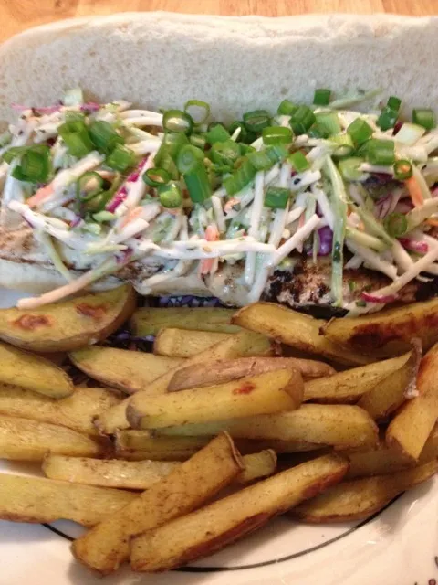 Fish Sandwich with Asian Slaw and Five Spice Fries|http://melissasmenu.wordpress.com/さん