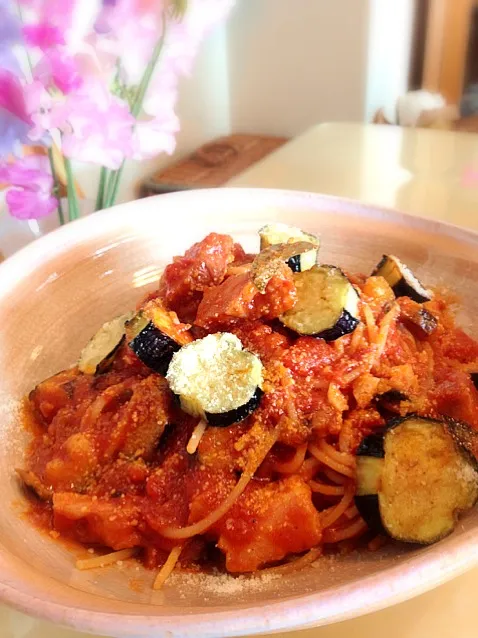 ナスとベーコンのトマトソースパスタ|不動南平さん