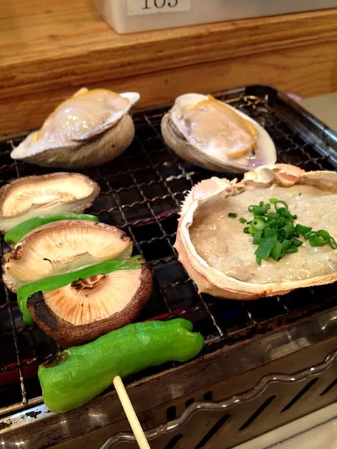 ハマグリや蟹味噌などの焼き物食べた！|うーりんさん