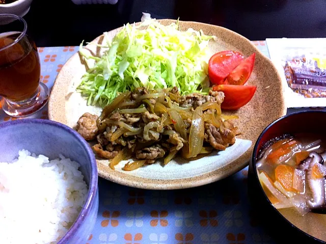 ピリ辛焼肉定食|ayAkaさん