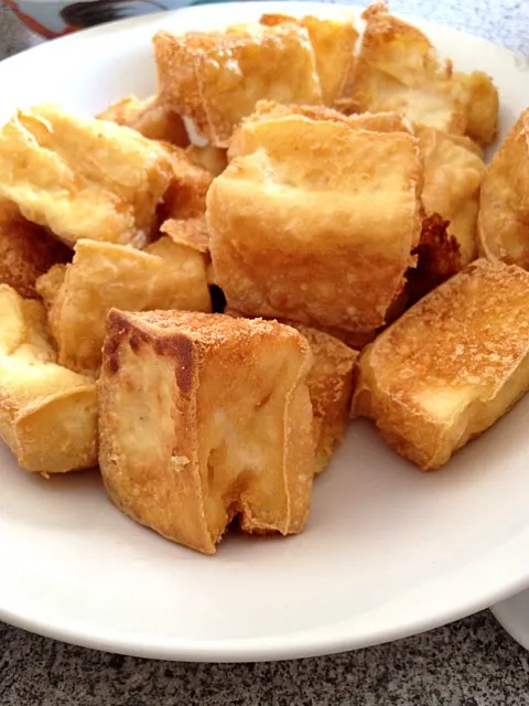 黃金豆腐 ✨golden fried tofu|(=^x^=)さん