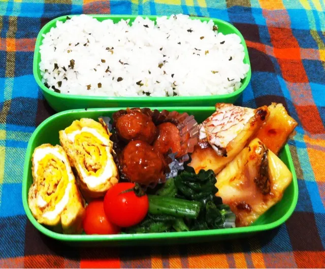 今日の弁当 鯛の粕漬ほか|tacaccoさん