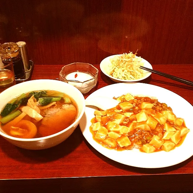 新百合ケ丘 杏花楼 麻婆豆腐丼＋半ラーメン|kenmaohさん