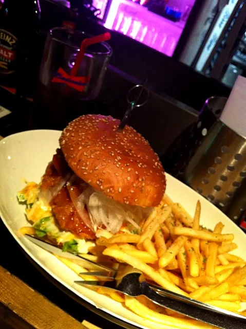 CHINESE BURGER！|Showta Koyamaさん