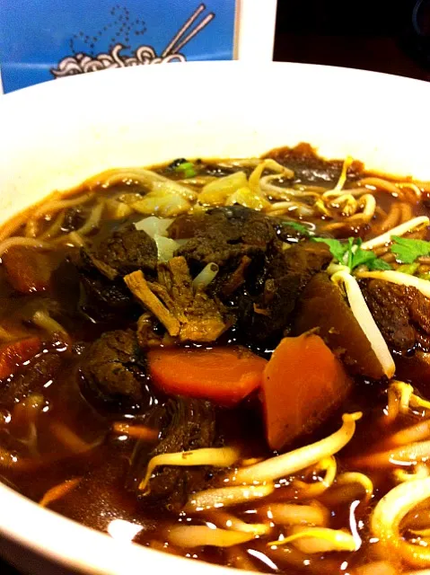 Snapdishの料理写真:Vegetarian Braised Beef Noodles|Adrian Chiaさん