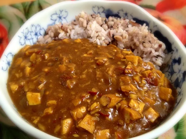 キノコと厚揚げのジンジャーカレーライス(キーマカレー風)|miaco_macさん