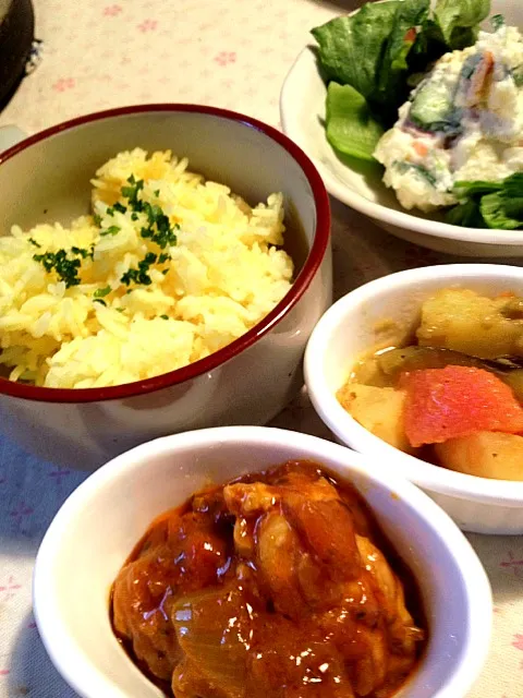 ネパール野菜カレーとインドチキンカレー|mari miyabeさん