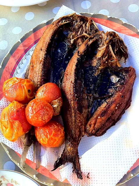 Daing na Bangus at Kamatis|Argee del Mundoさん