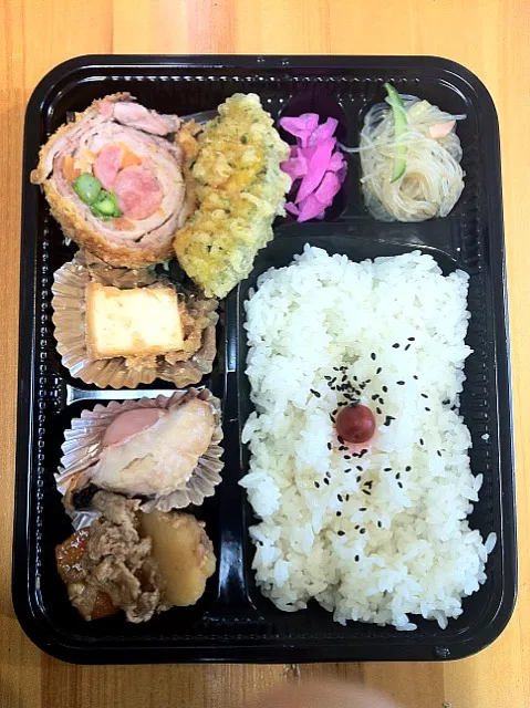 日替わり幕の内弁当|たんぽぽ娘さんさん