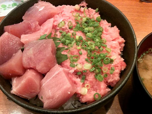 清水港の特大まぐろ丼(´∀｀*)|ちえさん