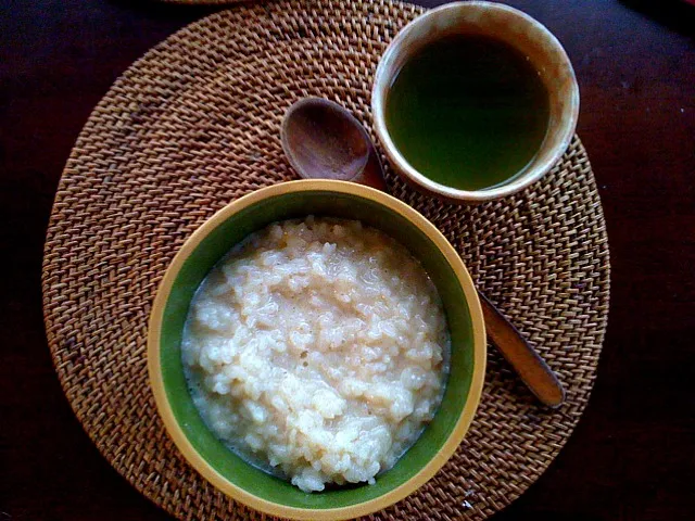 rice pudding and genmai tea|Kirsten Adachiさん