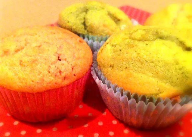 strawberry & green tea cupcakes|tamyoさん