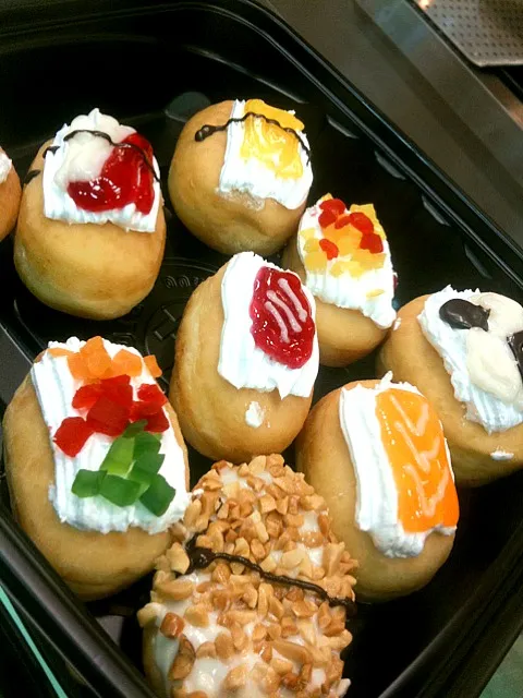 Sushi Donut|Shiroi Yukiさん