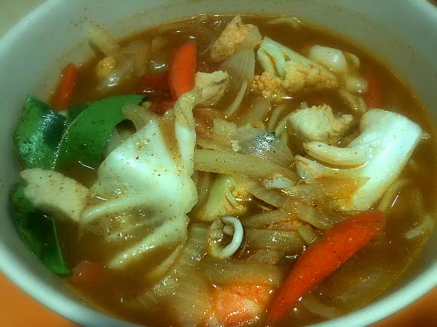 Seafood Tomyum Noodles|Shiroi Yukiさん