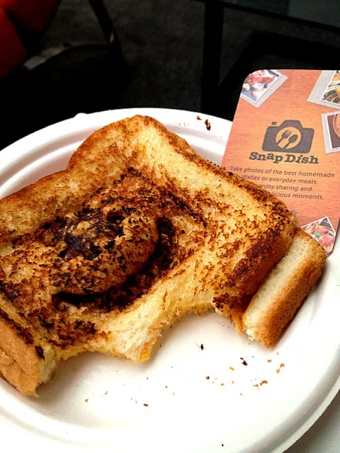 free grilled cheese from group me #sxsw|lauren shannonさん