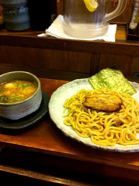 亀有 つけ麺紫匠乃！麺がうどんみたいな感じつで美味しかった(^O^)／|moririyyyさん