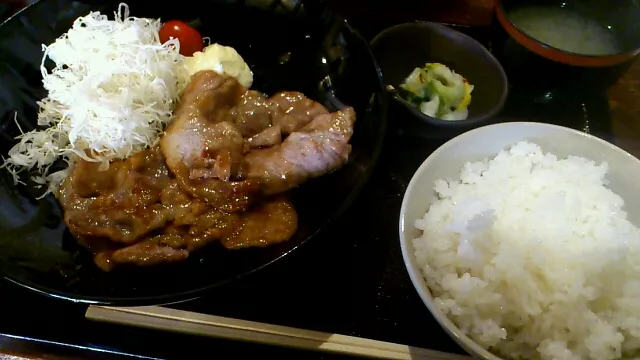 豚ロースの特製しょうが焼定食|池添真也さん