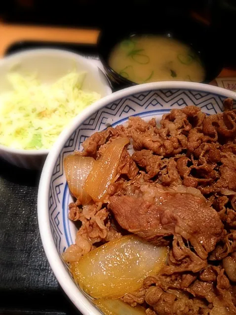 牛丼大盛 Aセット|かおらいさん