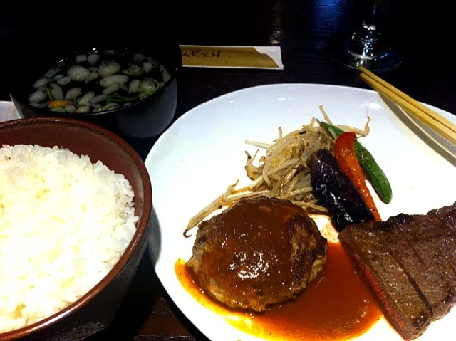 今日のお昼は外食〜♪ハンバーグ＆ステーキ！|やまともさん