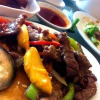 sliced beef steak w/ mango|jhendie tanさん