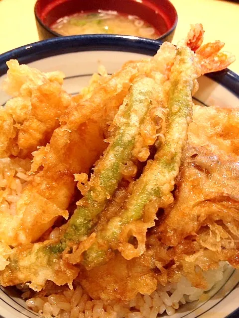 オールスター天丼 #昼飯 #昼ごはん #ランチ #丼|Takashi H.さん