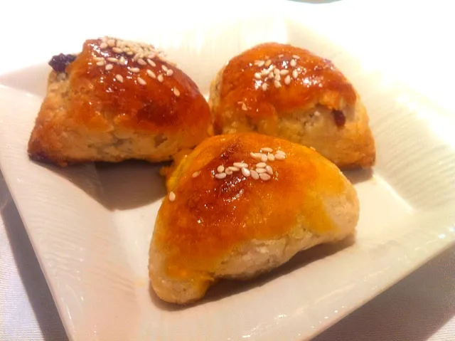 bbq pork pastry with lemon taste|skyblueさん