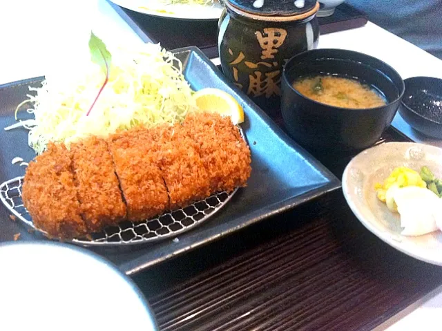 Snapdishの料理写真:まい泉 ヒレカツ膳|さやじさん