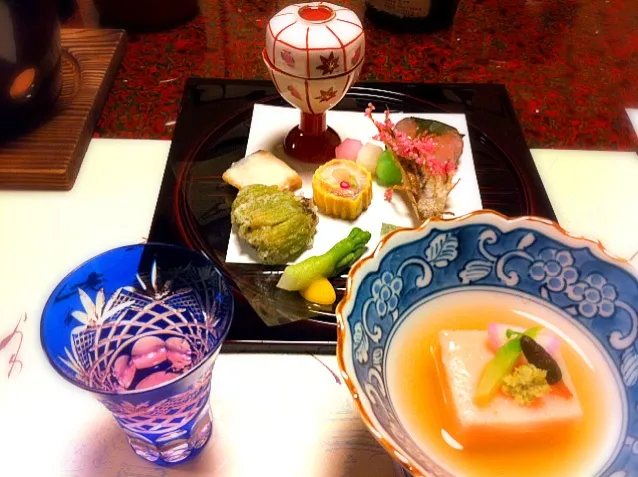 Snapdishの料理写真:春の先付|Yoshinobu Nakagawaさん