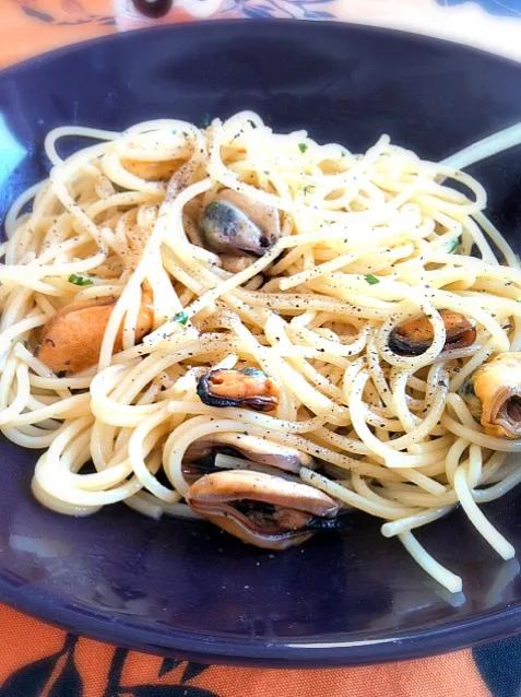 spaghetti w/ mussels|Marcoさん