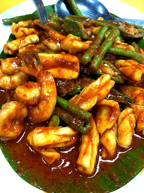 Sambal Squid with Vege|Shiroi Yukiさん