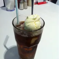 Rootbeer Float|Soh YuTingさん