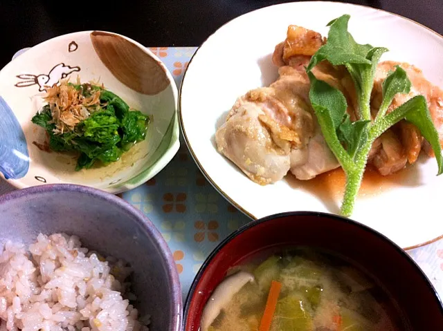 鶏ムネ肉生姜オイスター酒蒸し・菜の花お浸し|ayAkaさん