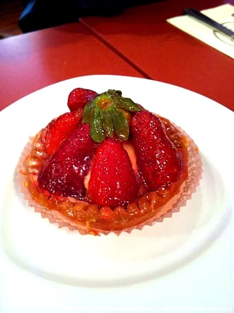 Strawberry Cheese Tart|Jyb Jitlada A.さん