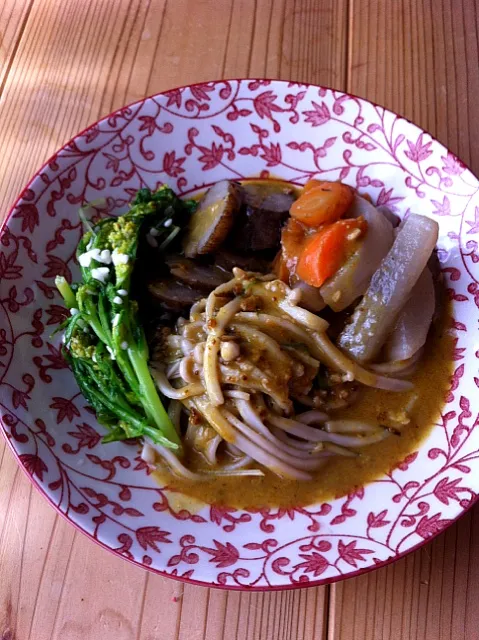 Snapdishの料理写真:野菜たっぷりカレーうどん♪|Junko Nakamuraさん