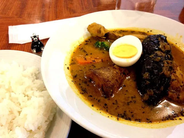 チキンの煮込みスープカレー|大阪カレー部長さん